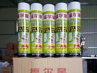 聚氨酯泡沫填缝剂1
