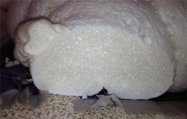 聚氨酯泡沫填缝剂1
